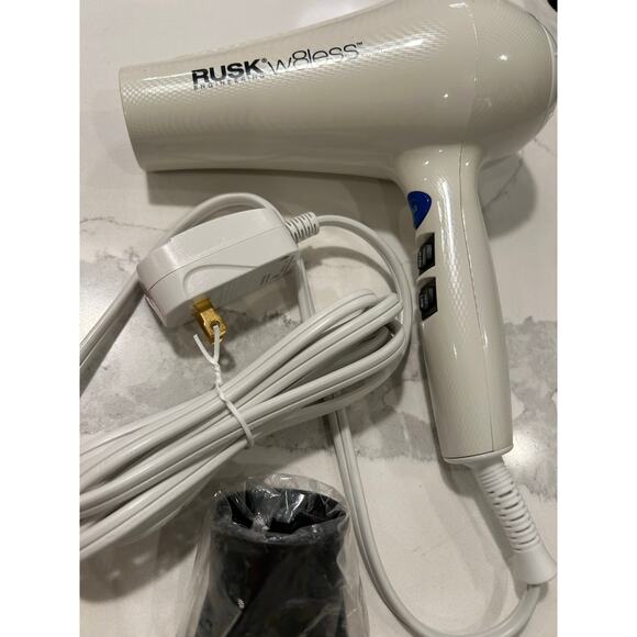 Rusk W8less 2000 Watt Ceramic & Tourmaline Hair Dryer Professional Blow Dryer - Picture 9 of 9